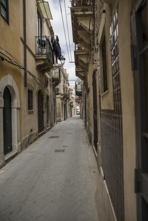 Dione Villa Siraküza Dış mekan fotoğraf